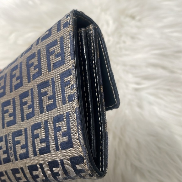 FENDI Zucchino Monogram Wallet - Picture 12 of 16